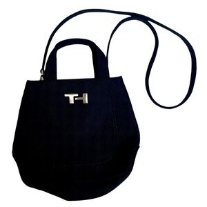 Y2K Tommy Hilfiger Women’s Black Shoulder Purse